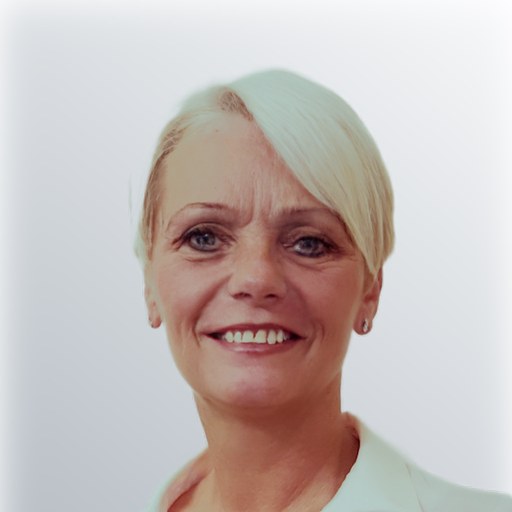 Yvonne D, carer