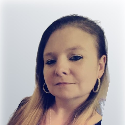 Photo of carer Zoe R.
